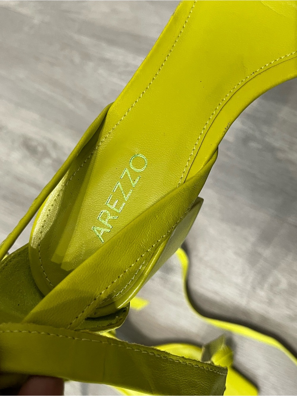Arezzo Bright Green Strappy Heel Sandals Fairy Festival Vacation Casual Party - Picture 2 of 16